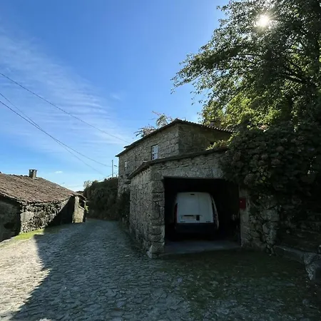 Casa Da Urze Goaes