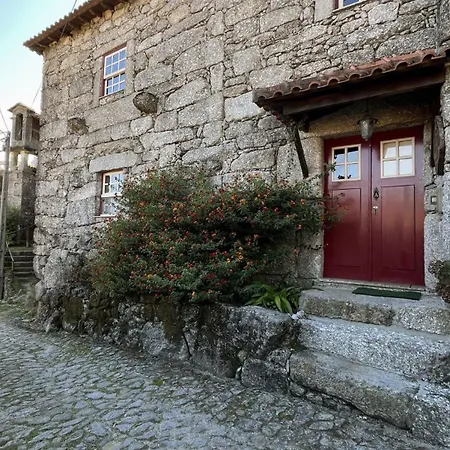 Casa Da Urze * Goaes
